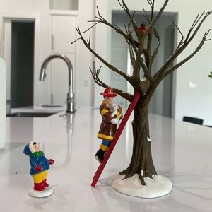 Department 56- fireman to the rescue